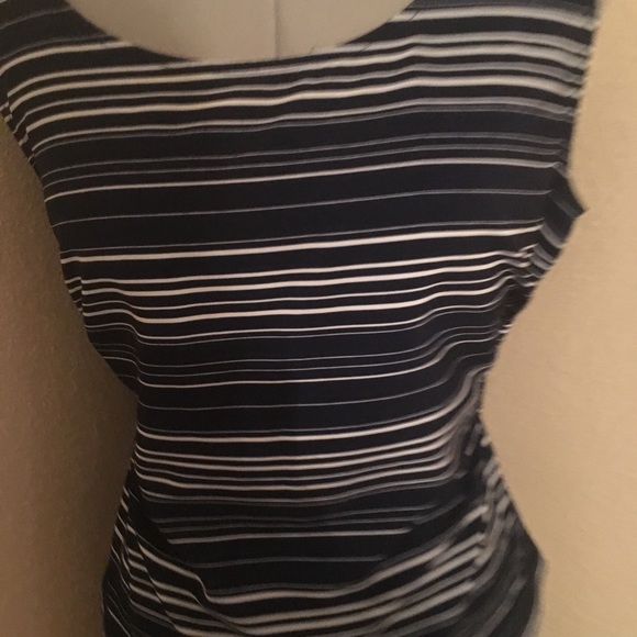 Suite - Picture 2 of 8